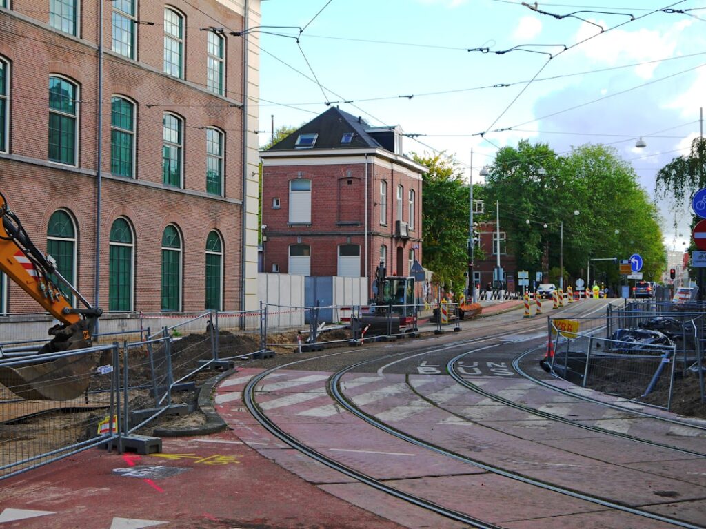Tram 3 Amsterdam: Een kleurrijke reis dwars door de stad