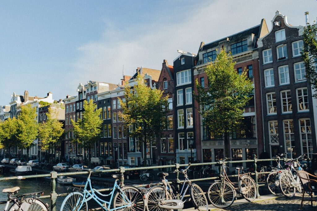 Hoe werkt het betalen van belastingen in Amsterdam?