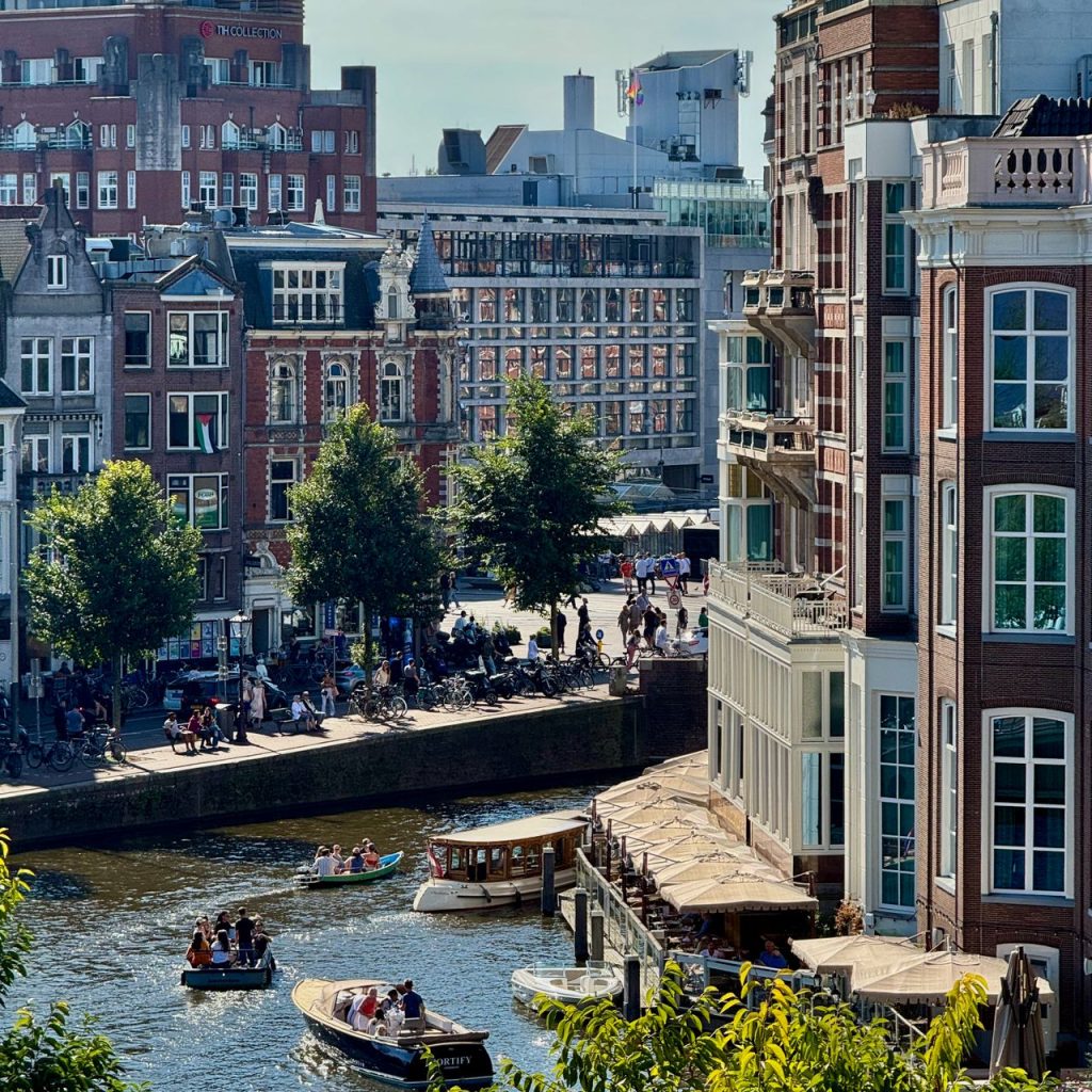 Verbouwen in de Amsterdamse binnenstad: waar bedrijven in de praktijk tegenaan lopen